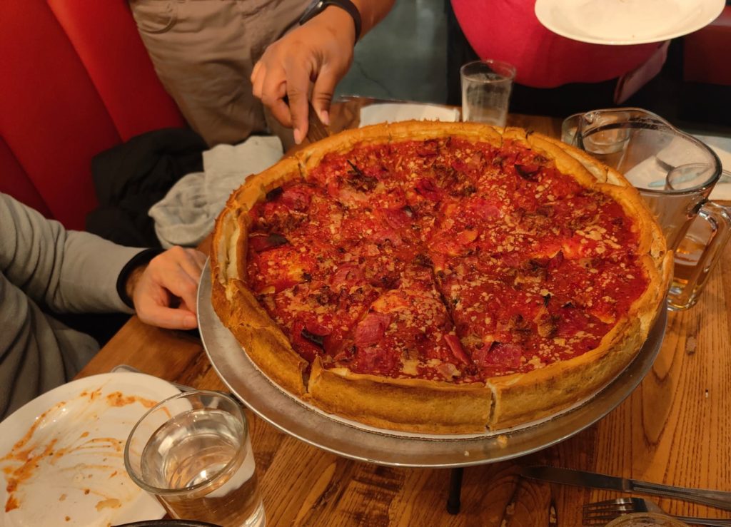 pizza Chicago style