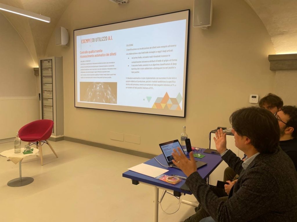 Spindox Goes to Florence prentazione Farmaceutica Young Roberto Bonaiuti Martino Spighi