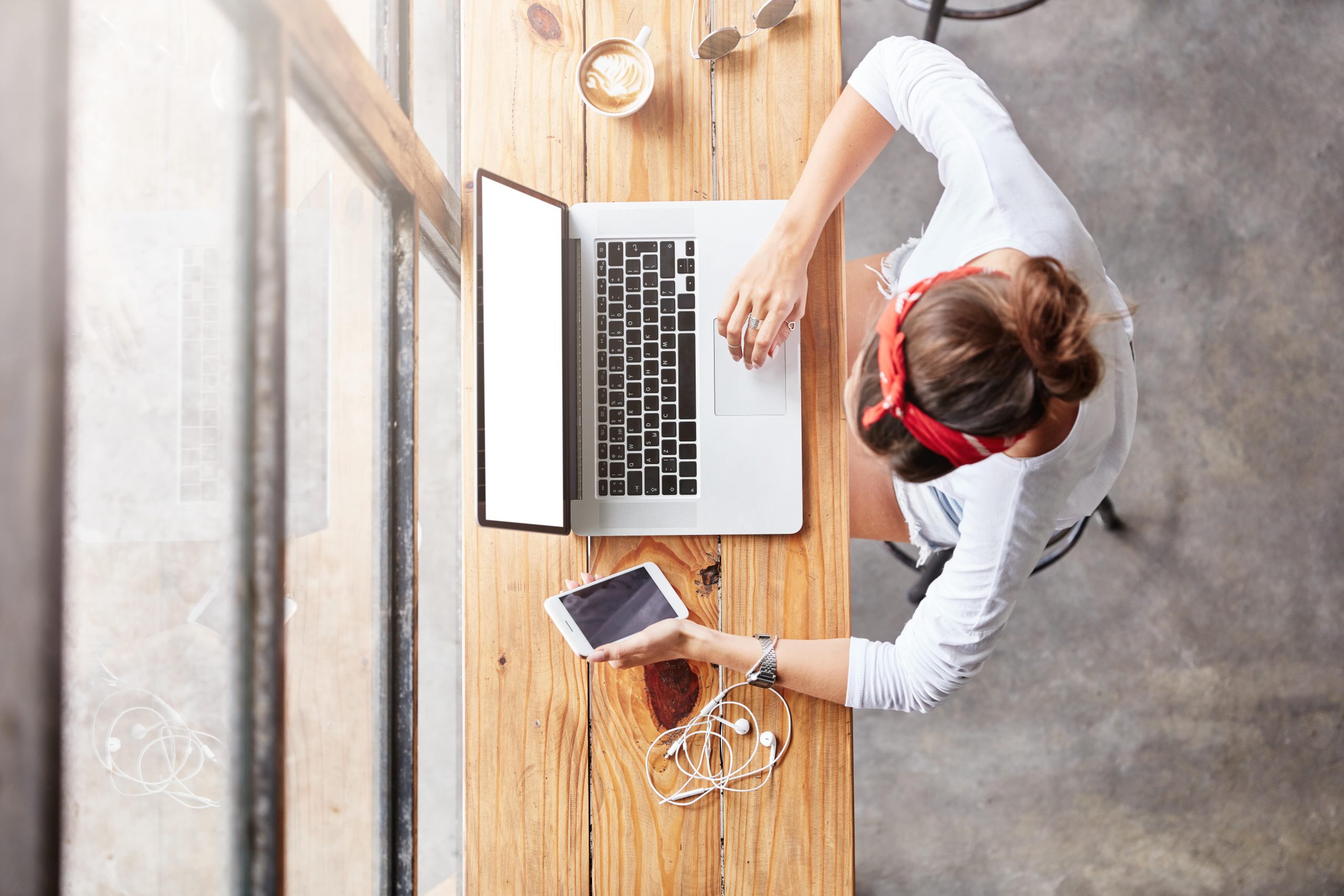 Smart-working-min-scaled-1